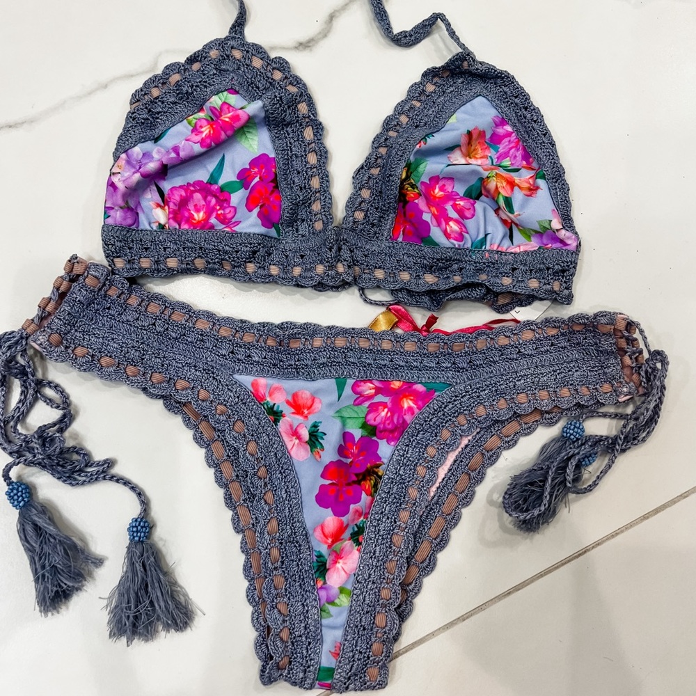 RINIKINI Hand crochet Bikini Set M & L